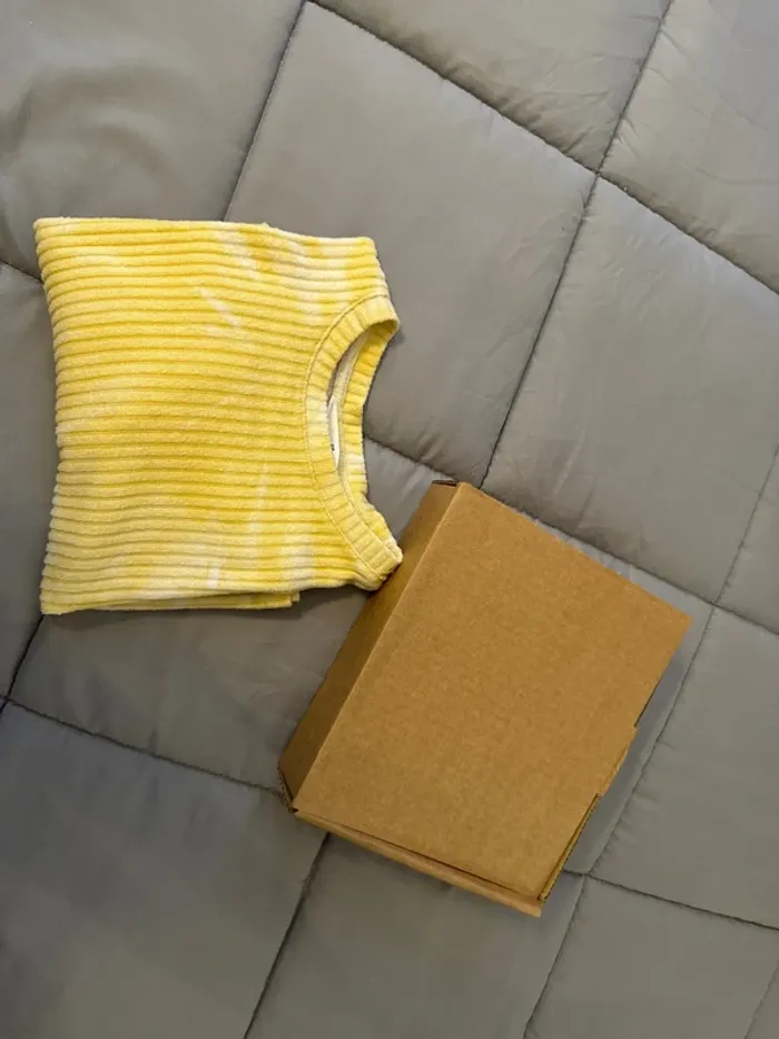 Pull léger jaune H&M 9:10 ans - photo numéro 5