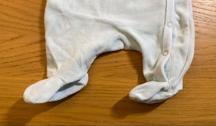 Kiabi Pyjama Grenouillère turquoise Taille 1 mois - photo numéro 4