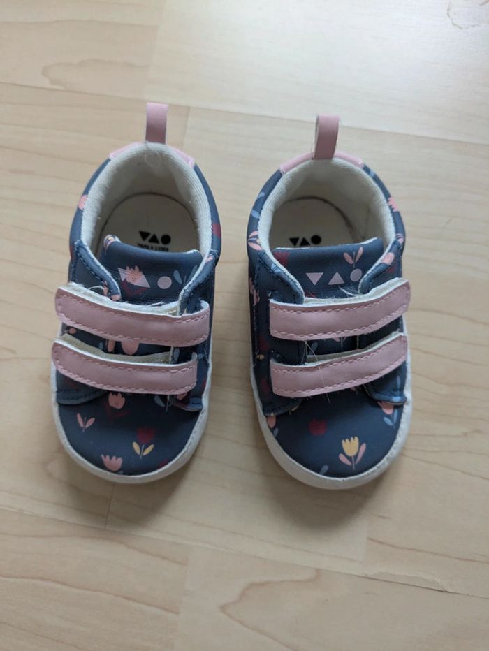 Lot chaussures bébé - photo numéro 5