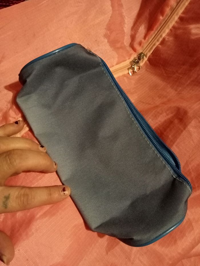 Trousse 🩷 - photo numéro 3