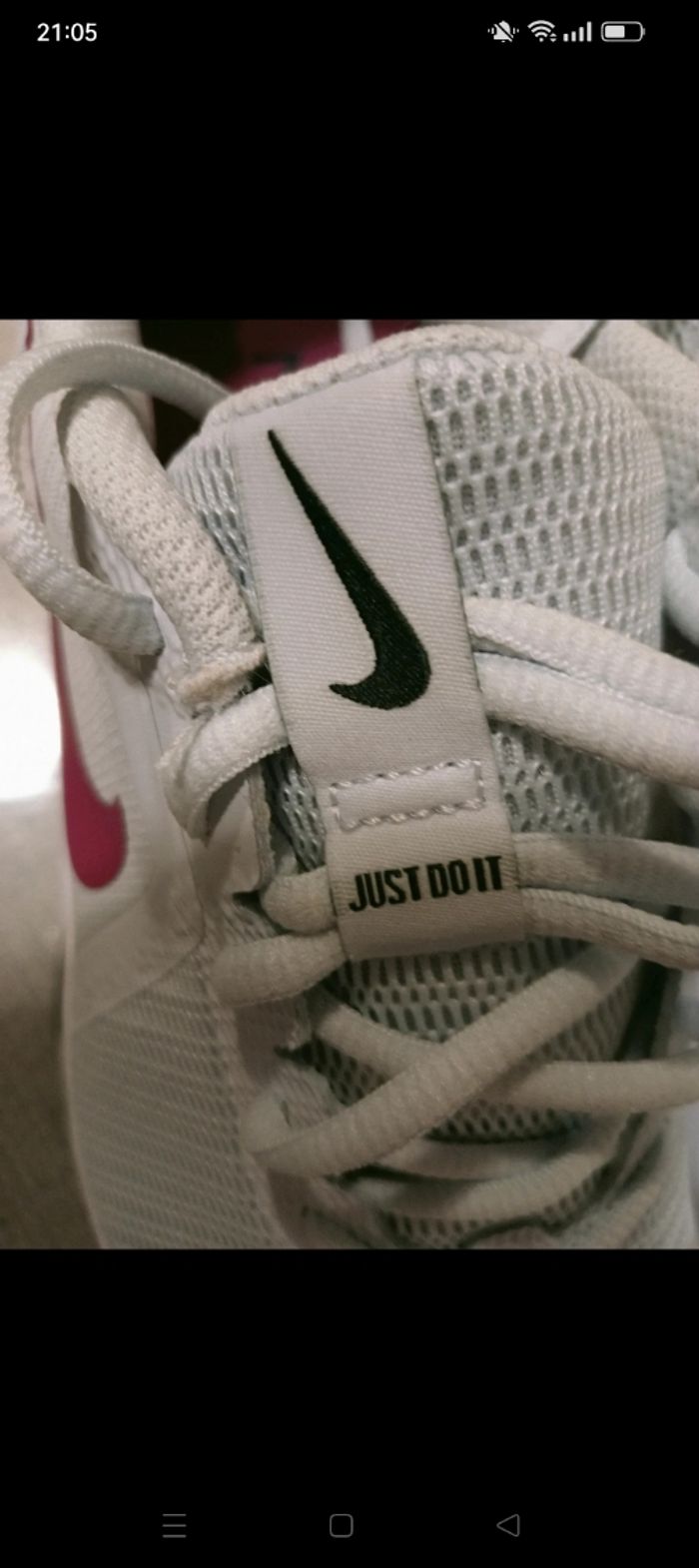 Baskets NIKE NEUVES - photo numéro 3