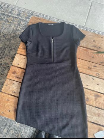 Robe coupe droite élégante bréal 