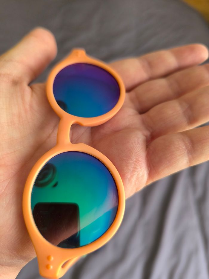 Lunettes soleil bébé - photo numéro 2