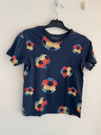 T-shirt ballon foot multicolore taille 7-8 ans 💫