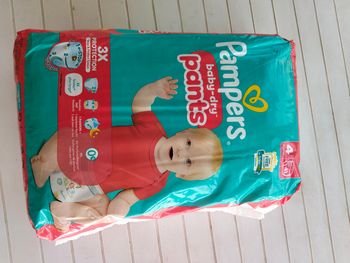 Couches culottes taille 4 ( 4 paquets )