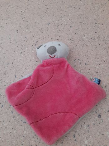 Doudou koala sucre d'orge 