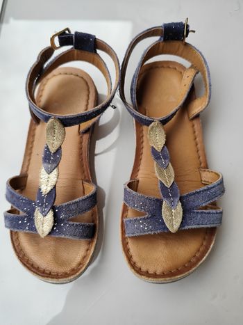 Sandales