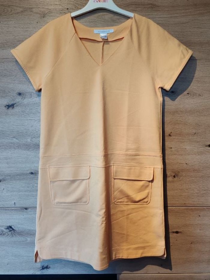 Robe jaune