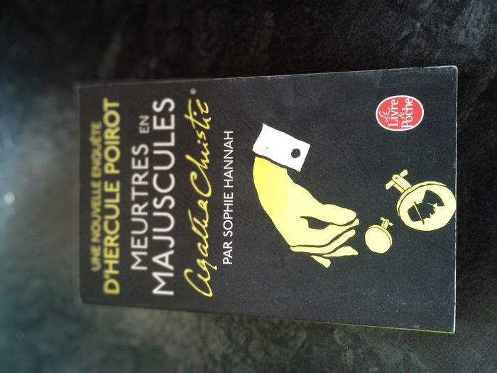 Roman policier hercule Poirot meurtre en majuscule