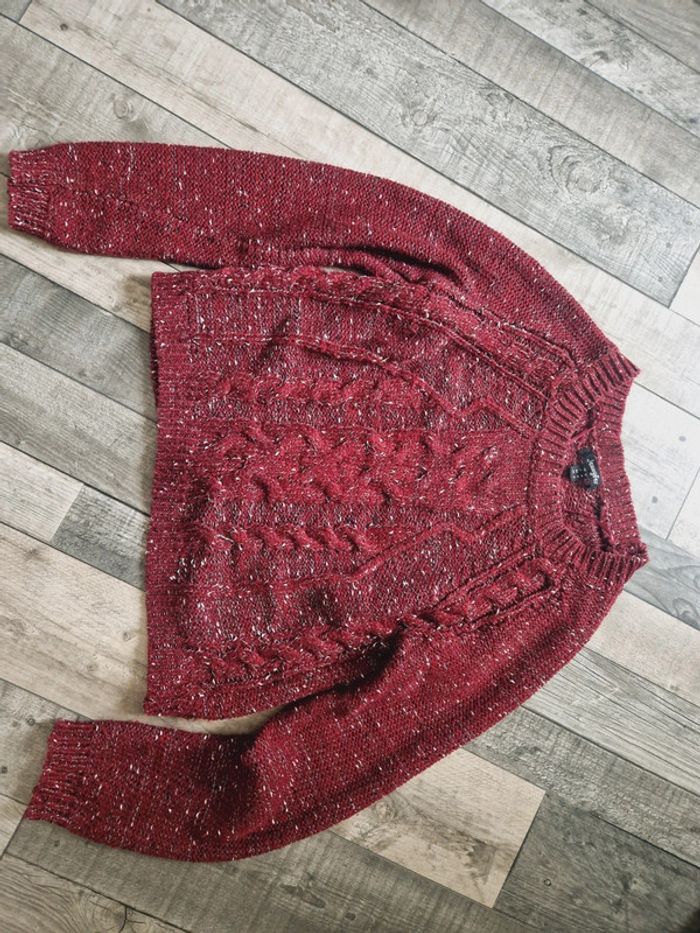 Pull jennyfer taille M