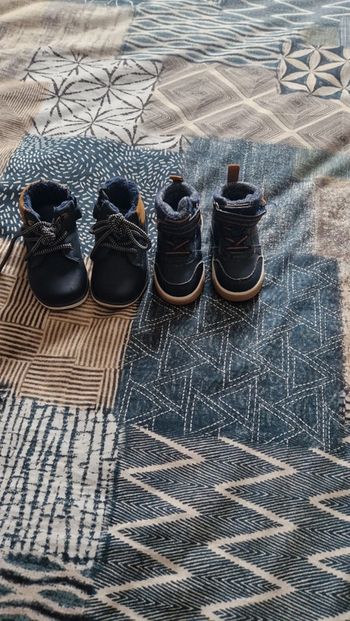 Lot de 2 Paires de bottines garçons bleues,1 Creeks T 19,1 Obaibi T 20