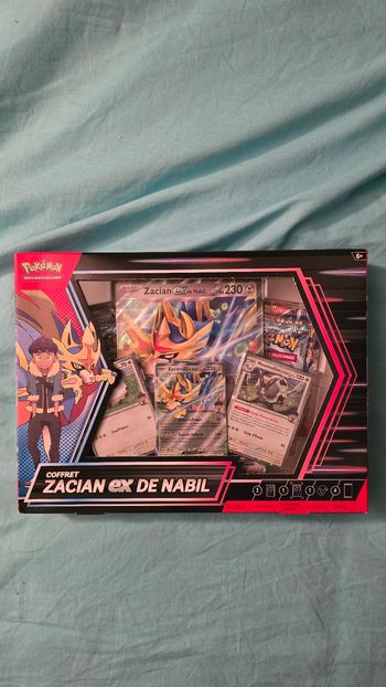 Coffret Zacian EX de Nabil scellé !
