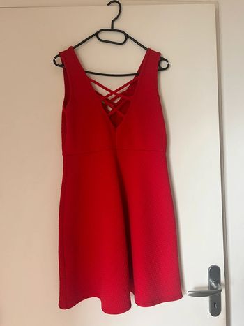 Robe rouge taille M