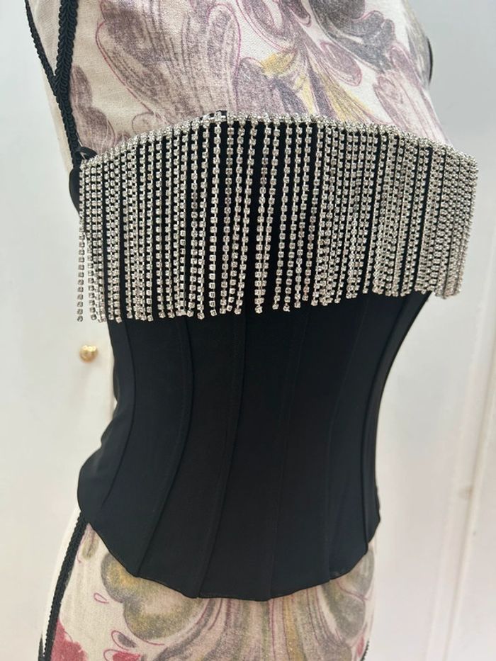 Crop top bustier  bershka noir avec franges métallique et strass - taille xs neuf - photo numéro 3