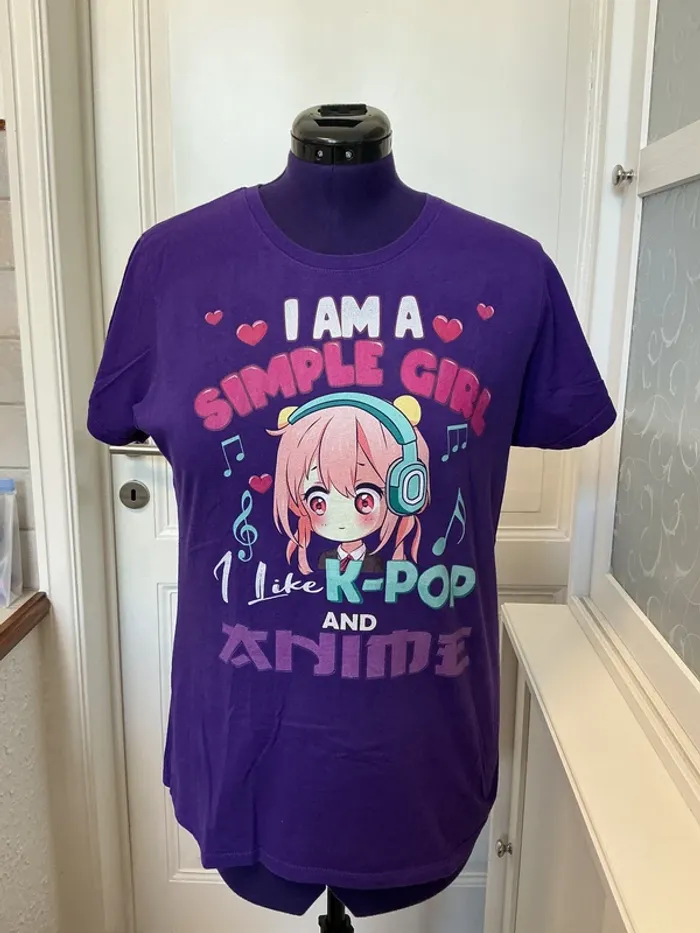 T shirt avec motif K pop