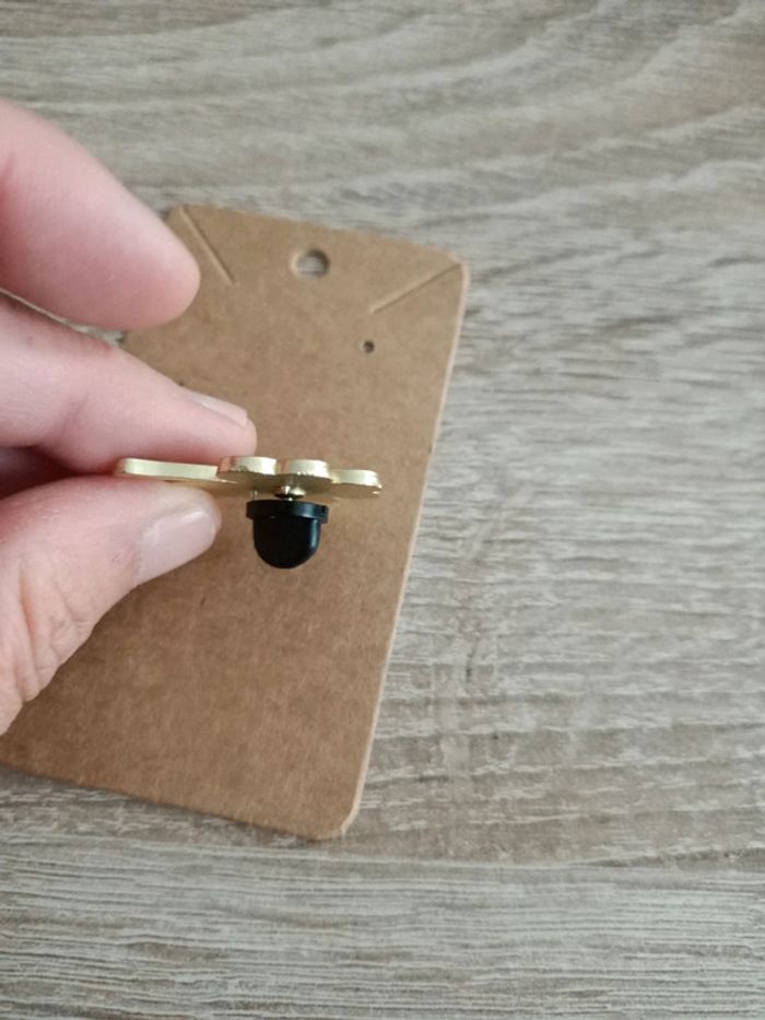 Trèfle à quatre feuilles pins - photo numéro 3