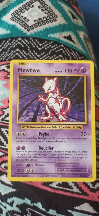 carte Pokémon 51-108 Mewtwo