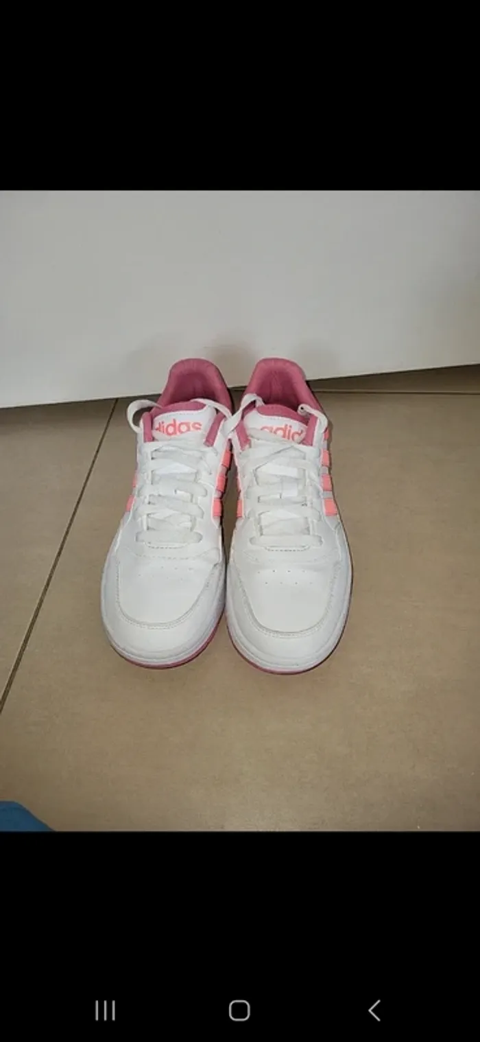 Basquette adidas p 36 - photo numéro 2