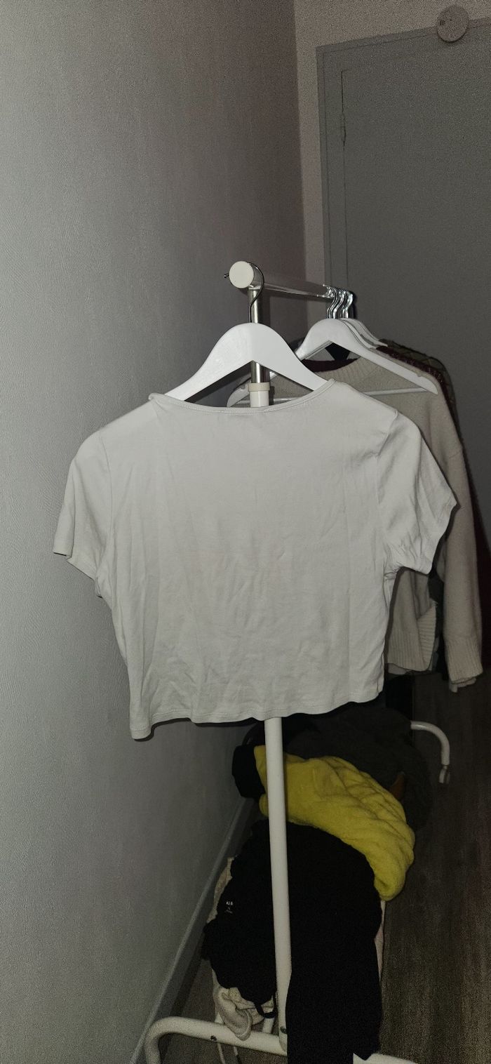 Top manches courtes - photo numéro 2