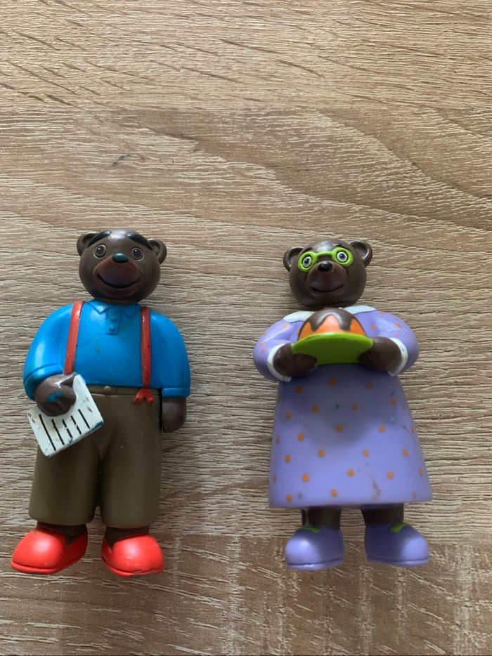 5 figurines petit ours brun à la maison - photo numéro 2
