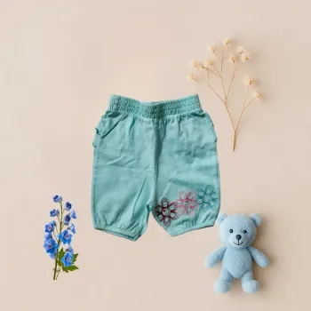 Short turquoise fleurs brodées Mini Adélie bébé fille 6 mois
