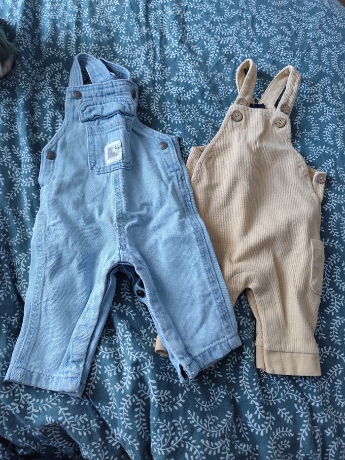 Deux salopettess - photo numéro 3