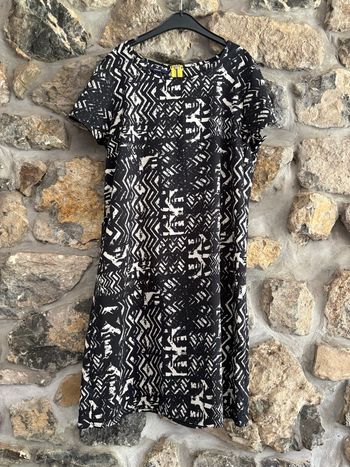 Robe à motifs noir et blanc taille S 