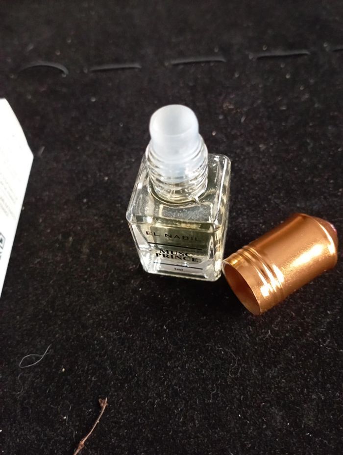 Concentrés de parfums orientaux El Nabil - photo numéro 7