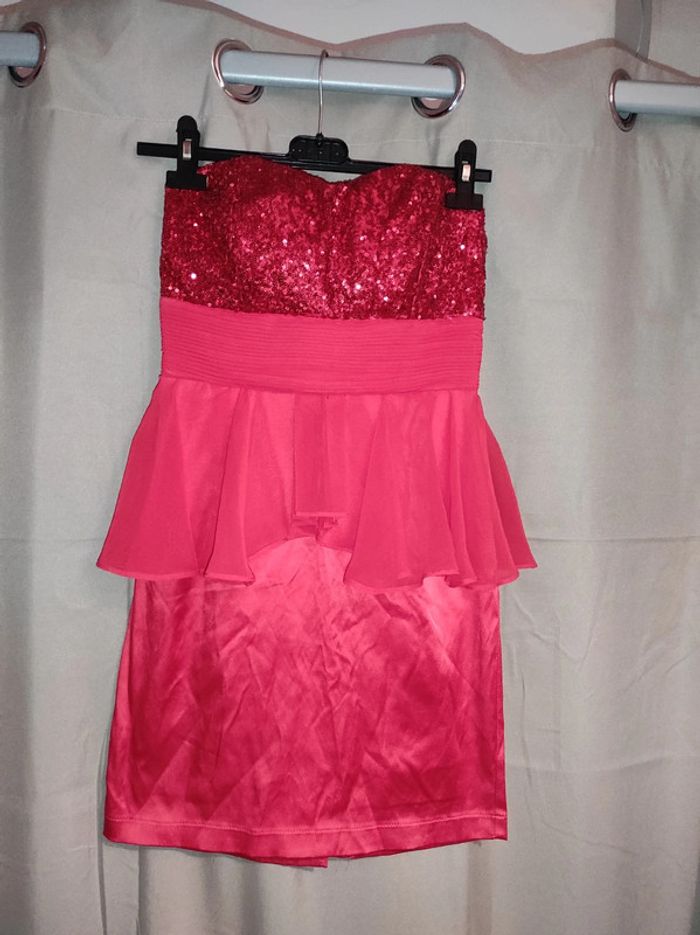 Robe rouge paillettes soirée - photo numéro 4