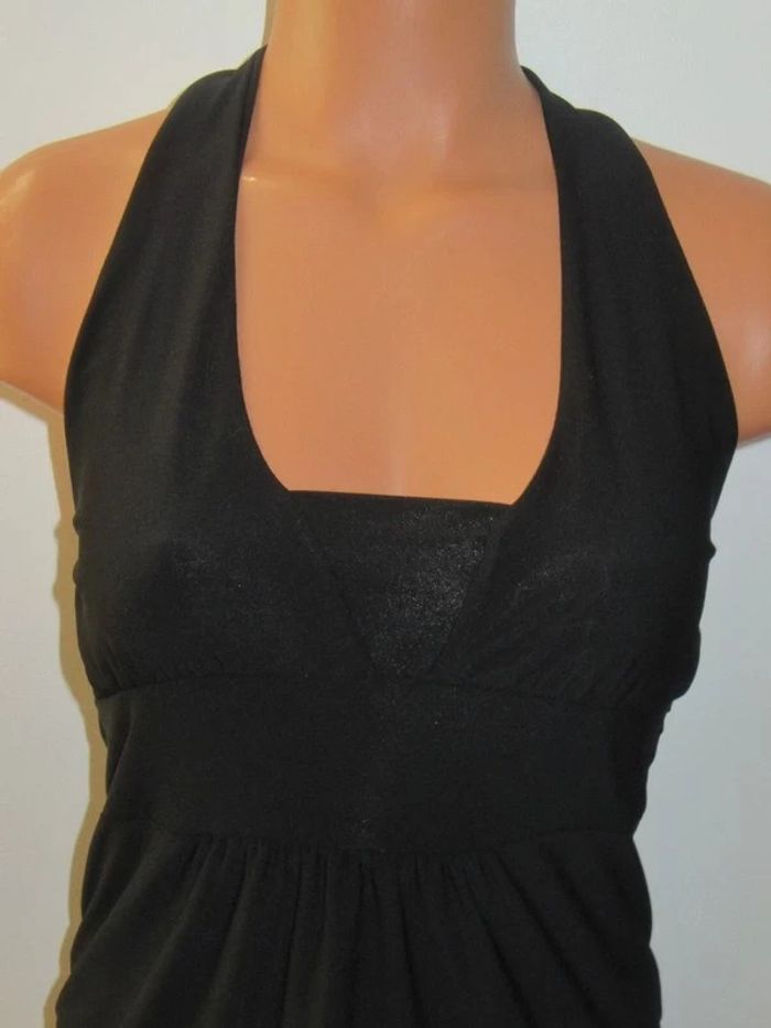 Top noir ,bijou au dos taille unique pour un 36.38 - photo numéro 4