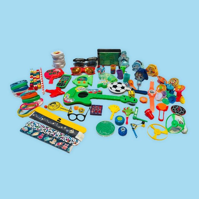 🎂spécial fête d’anniversaire 🥳 énorme lot de 200 mini jouets et figurines diverses - photo numéro 2