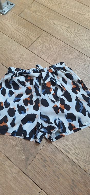 Beau short fluide
