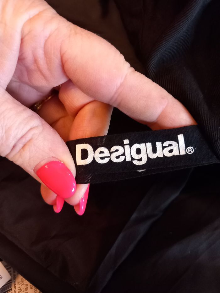 Veste avec capuche - photo numéro 7