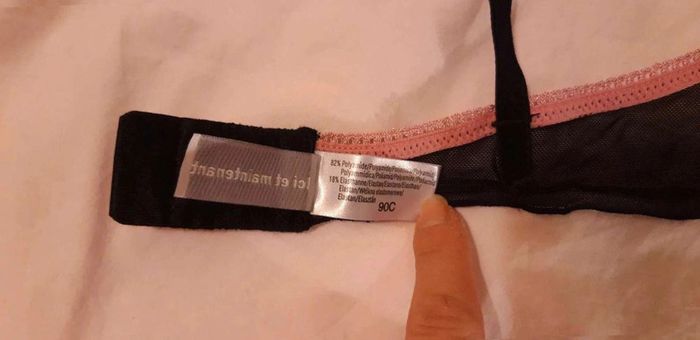 Soutien  gorge  noir liseré rose T90C - photo numéro 5