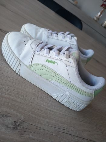 Baskets Puma taille 26 