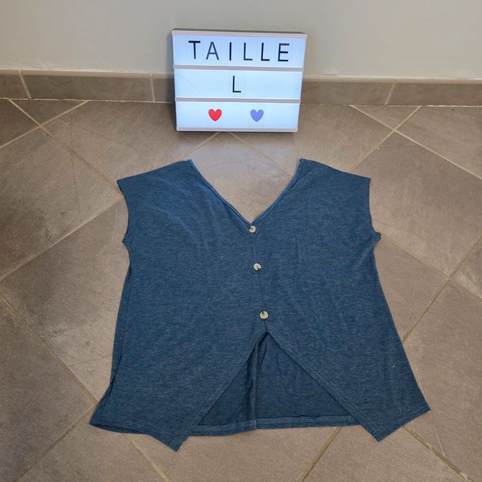 T-shirt taille L - photo numéro 2