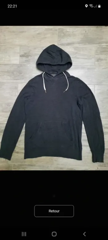 Pull capuche
