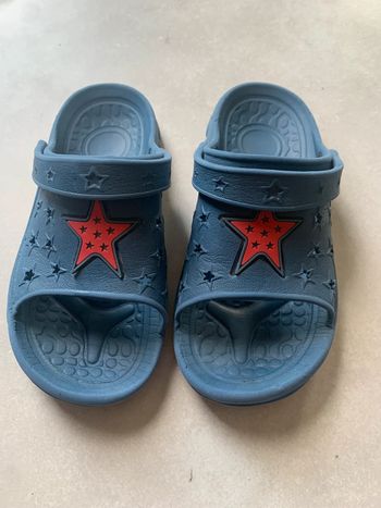Mules de plage garçon taille 29