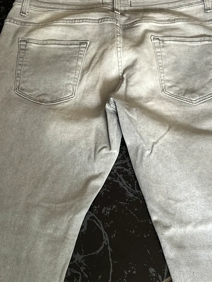Jean gris troué slim L - photo numéro 6