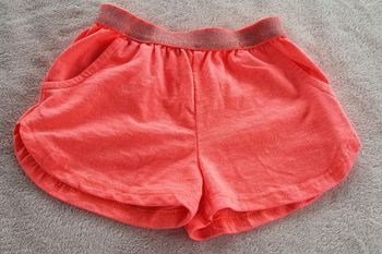 Short tape à l'oeil