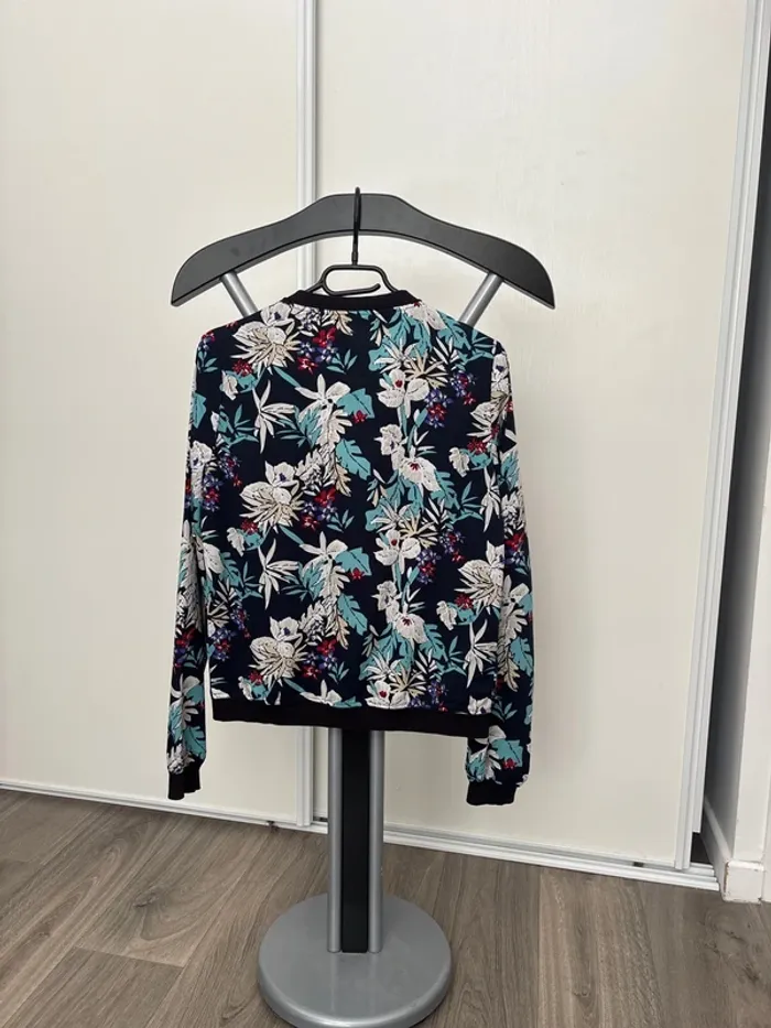 Veste fleurie - photo numéro 2