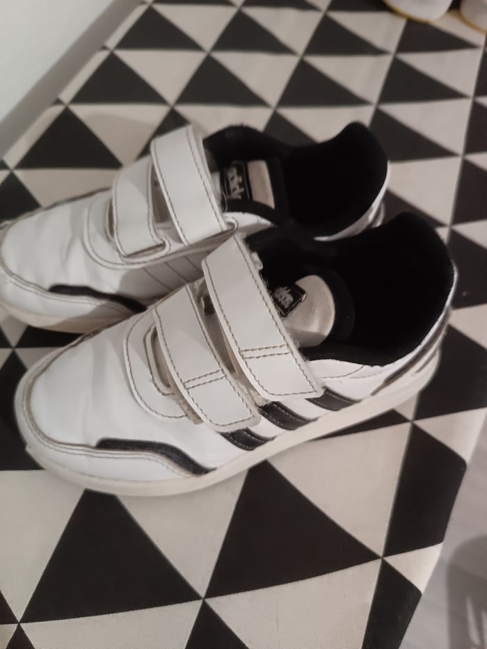 Basket pointure 30 blanche adidas - photo numéro 2