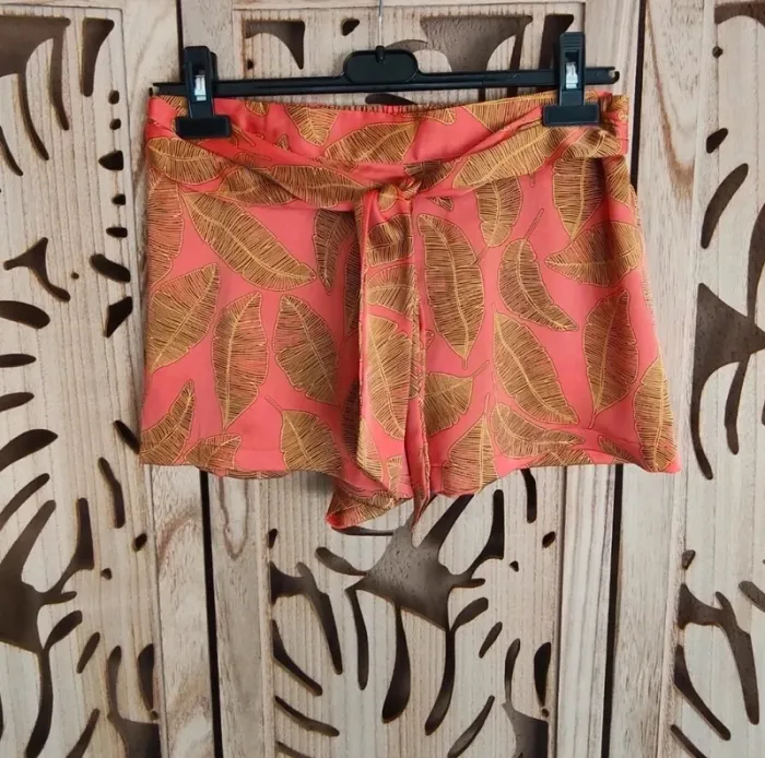 Short en satin imprimé feuilles T M Etam - photo numéro 4
