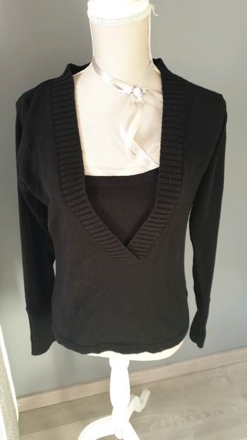 Pull noir