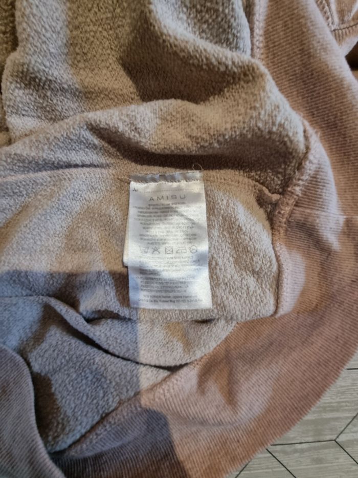 Pull Amisu - photo numéro 5