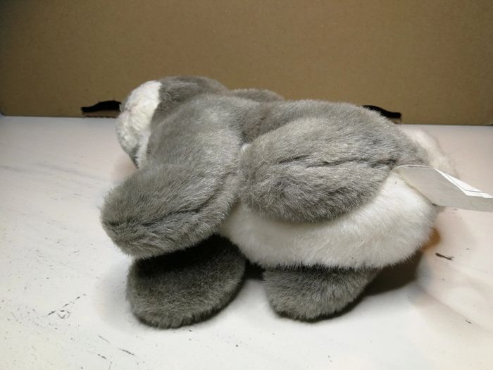 Peluche doudou lapin gris et blanc - photo numéro 5