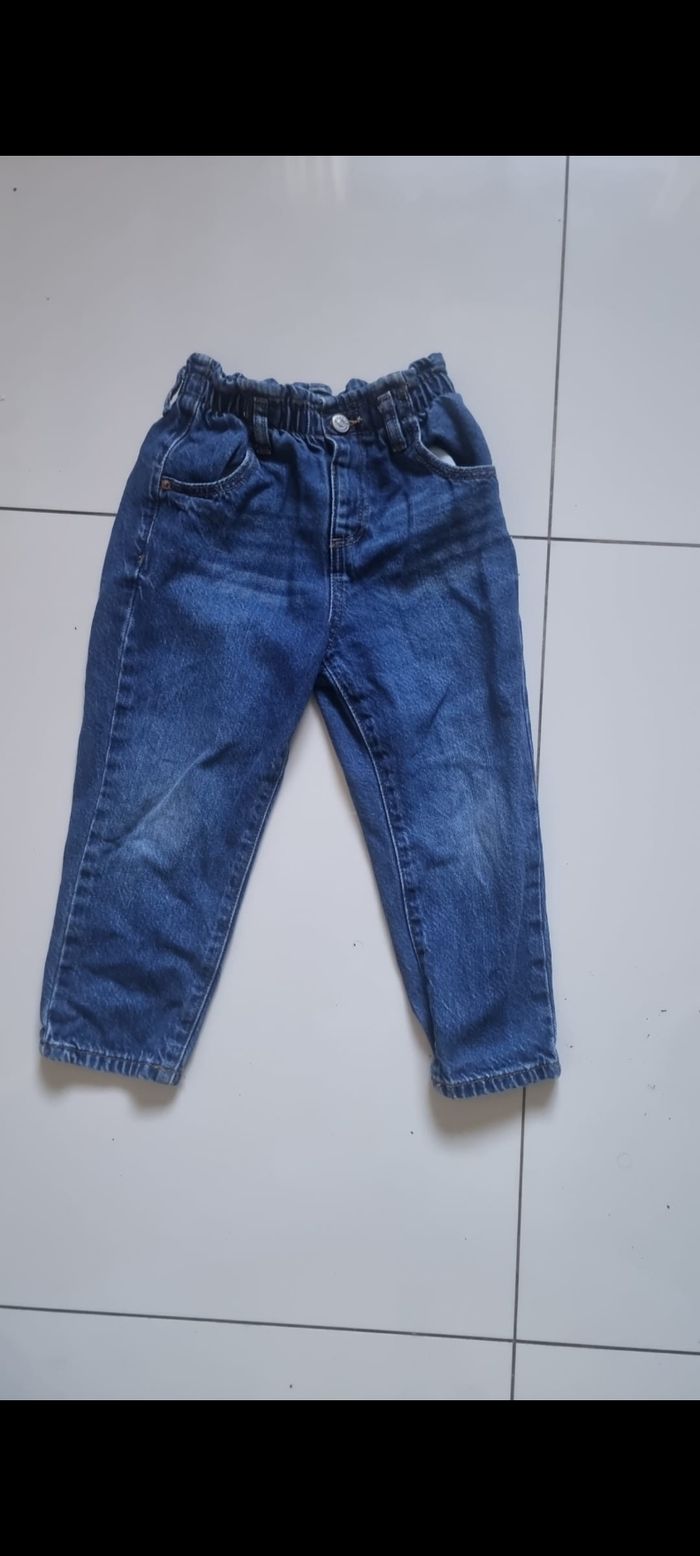 Jean's zara enfant taille 4 ans
