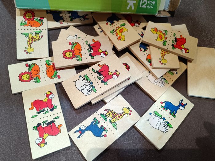 Boite dominos en bois.  Animaux - photo numéro 2
