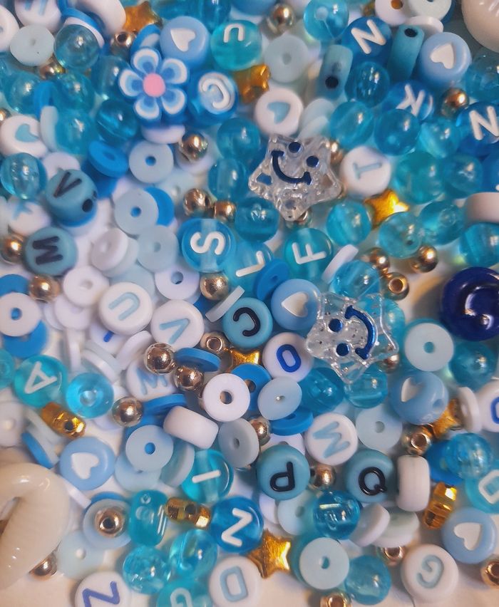 Gros lot de perles heishi/alphabet et autres - photo numéro 5