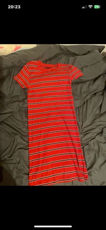 Robe longue rouge à rayures – Style casual chic XS/14 ans